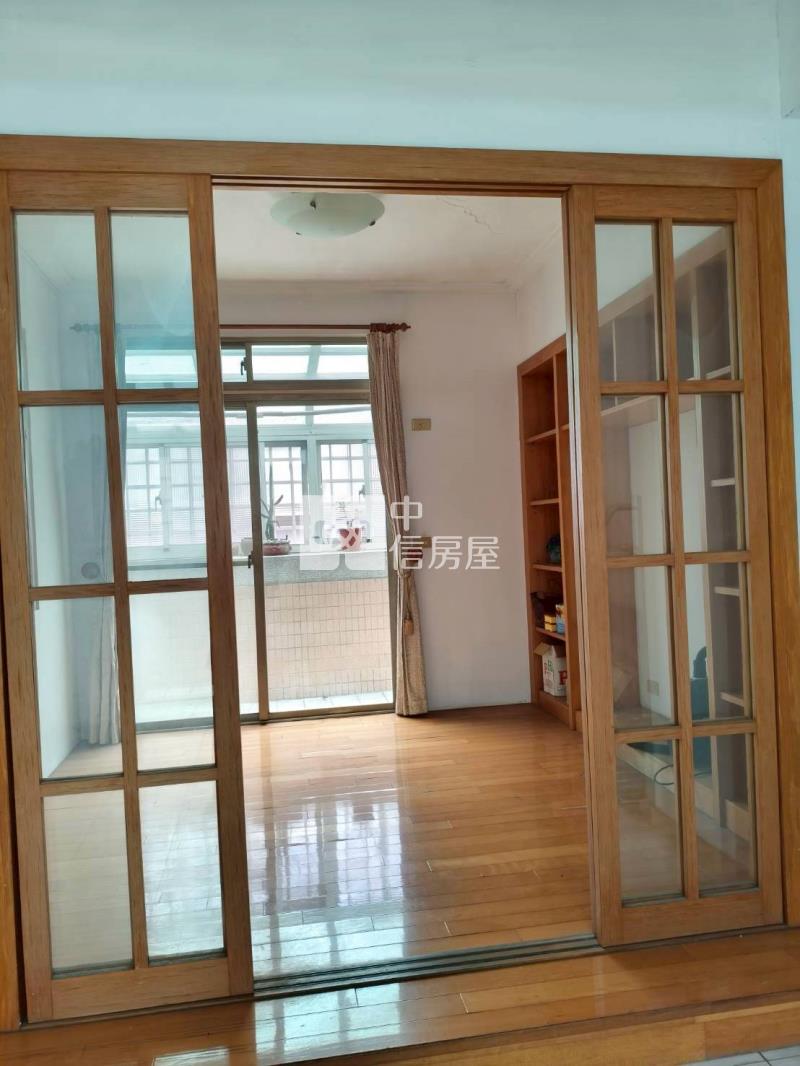 士校大池美透天房屋室內格局與周邊環境