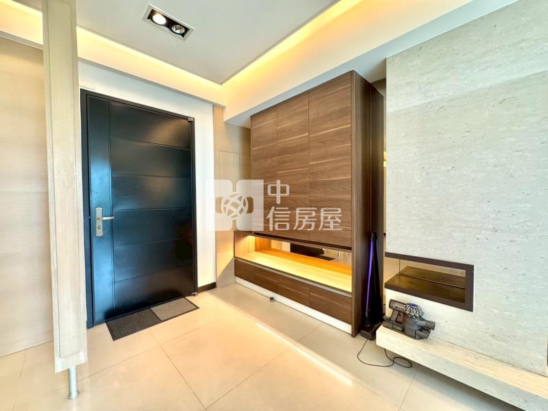 11期日出登陽4房平車房屋室內格局與周邊環境