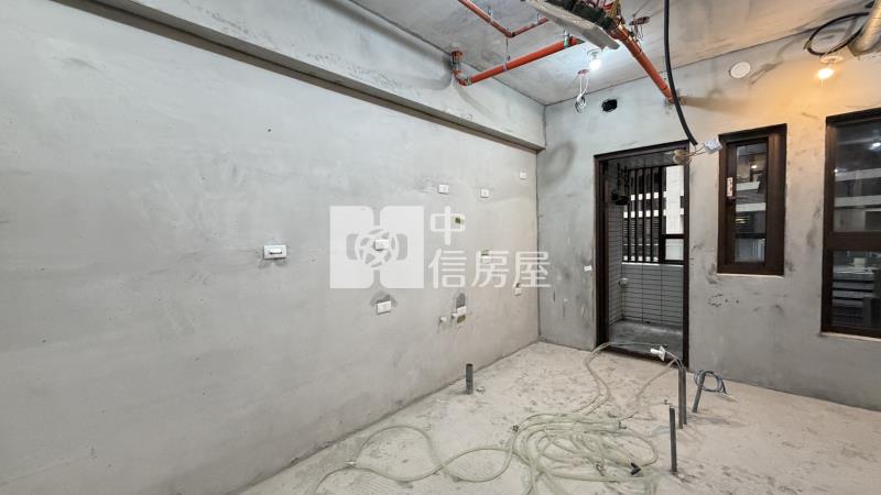 【安家】青埔喜徠登燙金事務所(平車)房屋室內格局與周邊環境