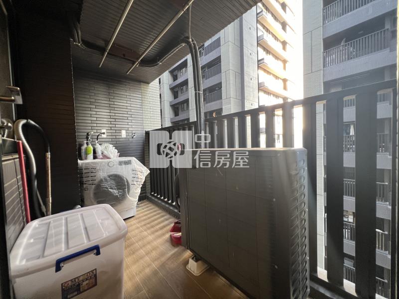 【安家】A18高鐵站前邊間裝潢2房+平車(office)房屋室內格局與周邊環境