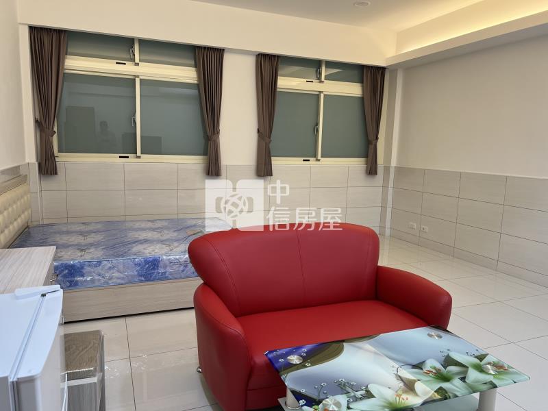 桃園中正路黃金透店D051房屋室內格局與周邊環境