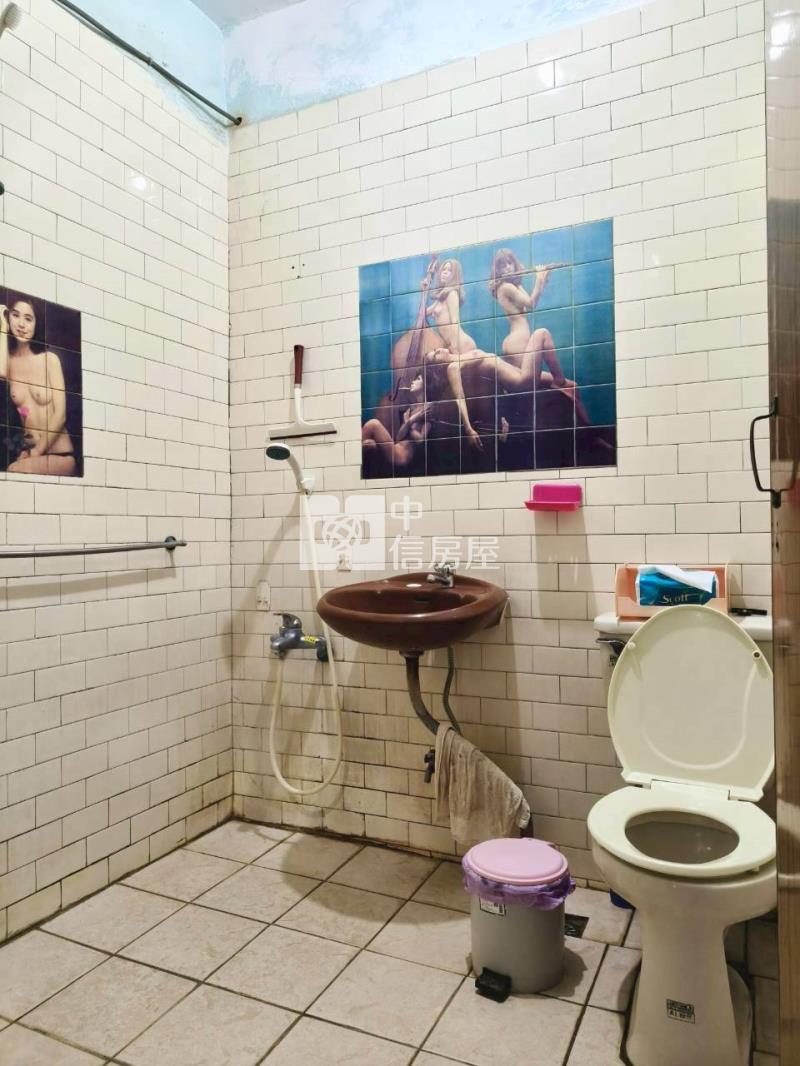 竹山鎮中和國小旁透天房屋室內格局與周邊環境