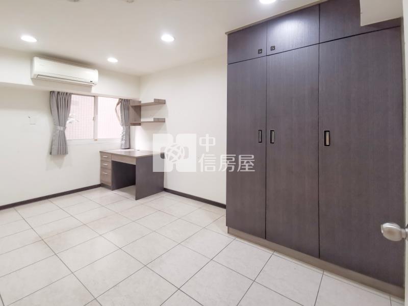 三木加拿大3房休旅車位房屋室內格局與周邊環境