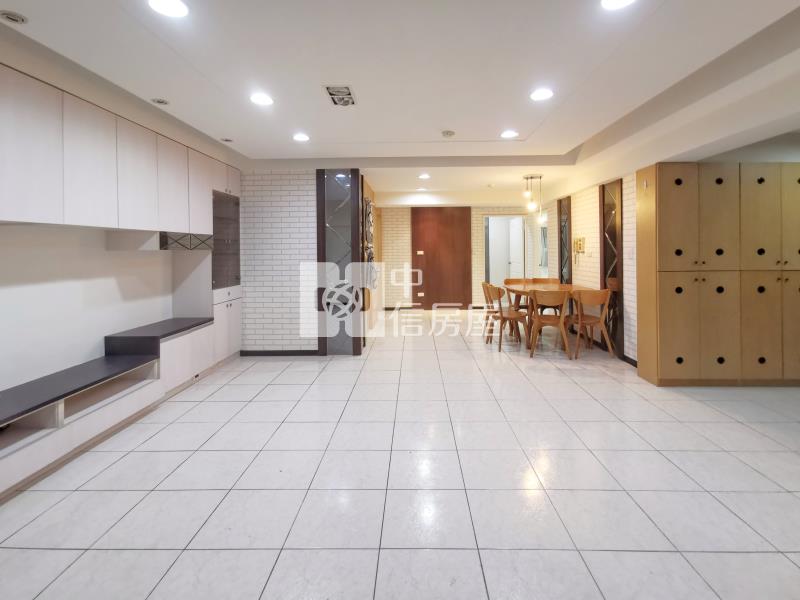 三木加拿大3房休旅車位房屋室內格局與周邊環境