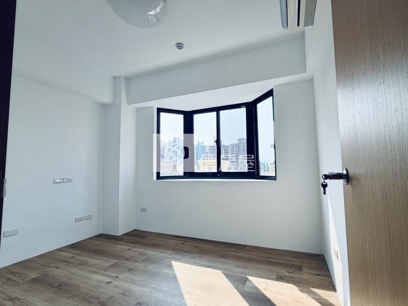 舊社書香生活超美三房平車房屋室內格局與周邊環境