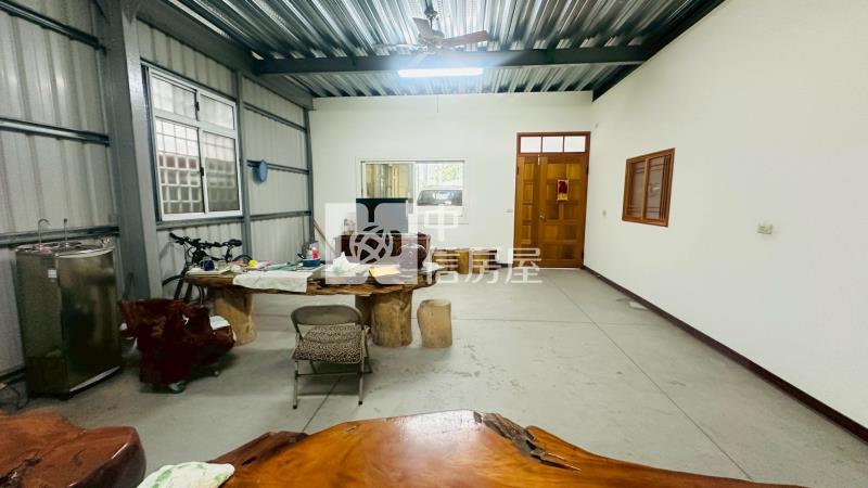 中峰綠院生活居房屋室內格局與周邊環境