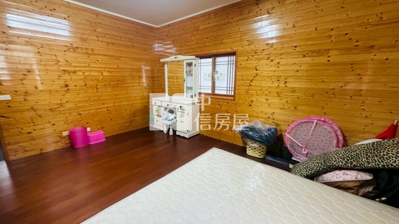 中峰綠院生活居房屋室內格局與周邊環境