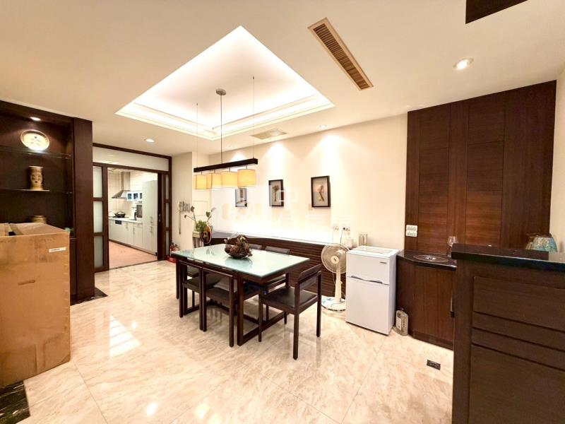 ㊣5期金磚區 大地坪店墅 (企業總部)房屋室內格局與周邊環境