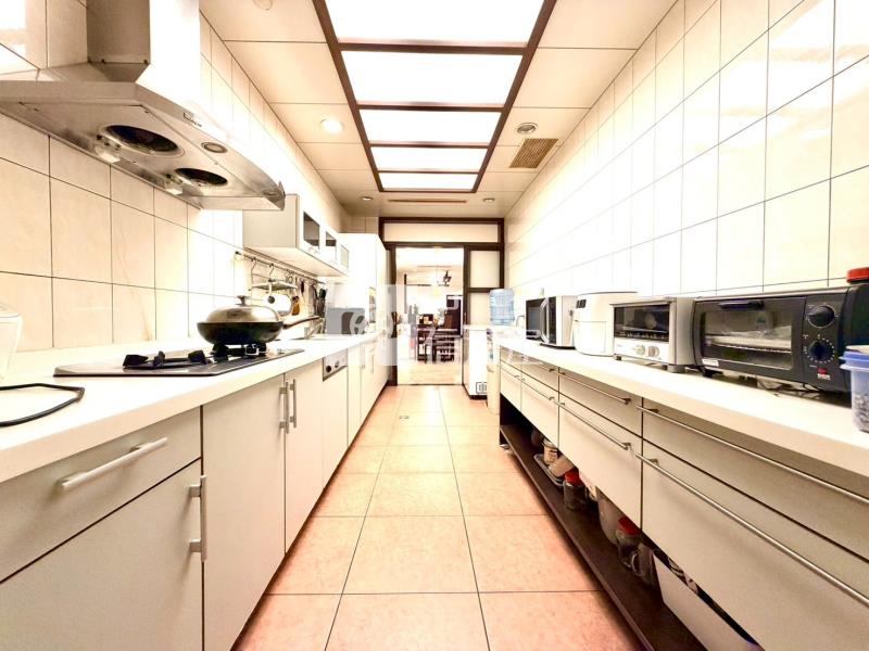 ㊣5期金磚區 大地坪店墅 (企業總部)房屋室內格局與周邊環境