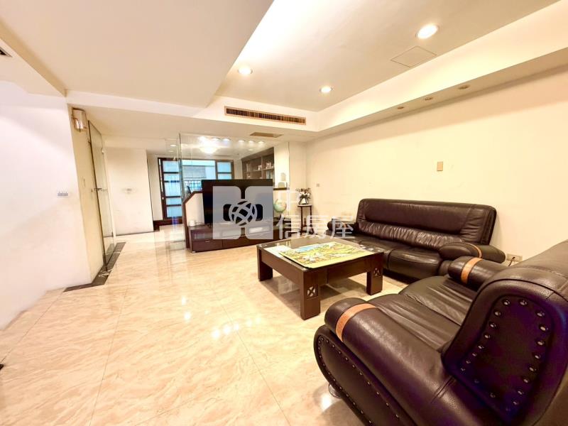 ㊣5期金磚區 大地坪店墅 (企業總部)房屋室內格局與周邊環境