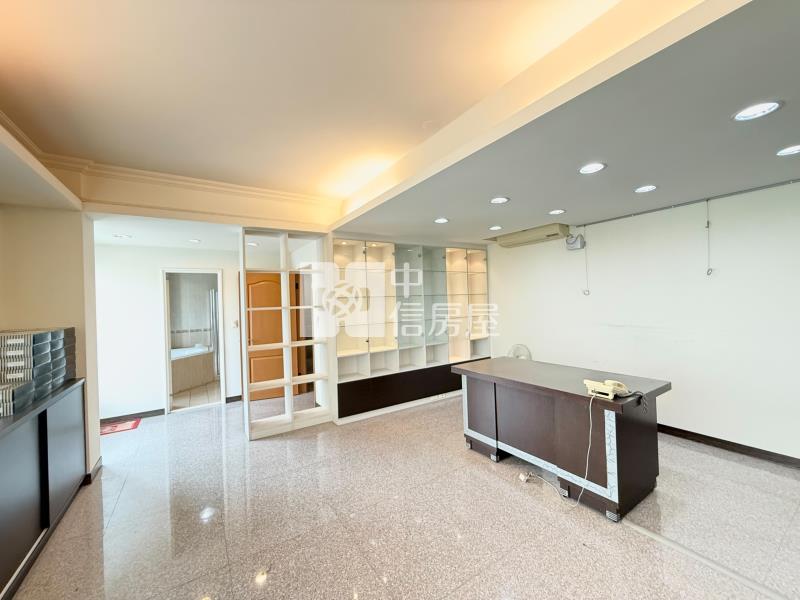 11期9米大面寬臨路豪墅房屋室內格局與周邊環境