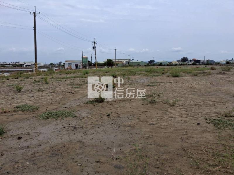 茄萣區方正養殖地(C)房屋室內格局與周邊環境