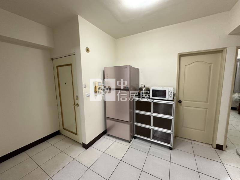 體育園區二房房屋室內格局與周邊環境