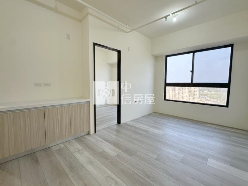 平鎮環泥晴森全新景觀三房+車位房屋室內格局與周邊環境