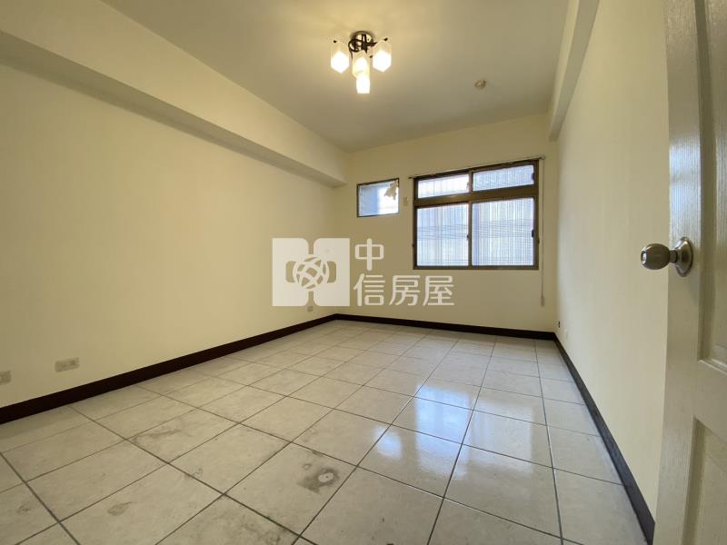 中山醫低總價入門玄關大三房美屋房屋室內格局與周邊環境