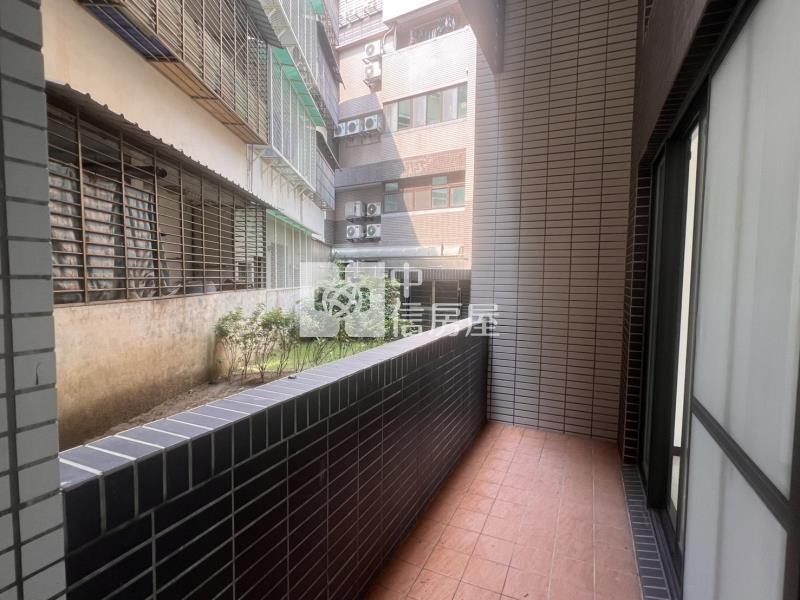 大溪中華路挑高大面寬-金店面房屋室內格局與周邊環境