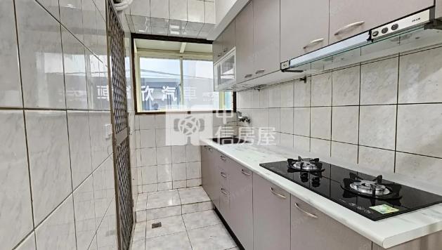 國豐三街三房車房屋室內格局與周邊環境