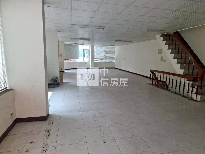 金華社區明亮角窗電梯店住房屋室內格局與周邊環境