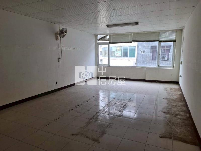 金華社區明亮角窗電梯店住房屋室內格局與周邊環境