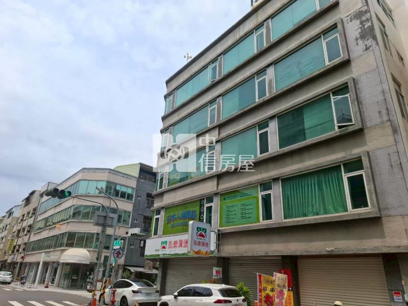 金華社區明亮角窗電梯店住房屋室內格局與周邊環境