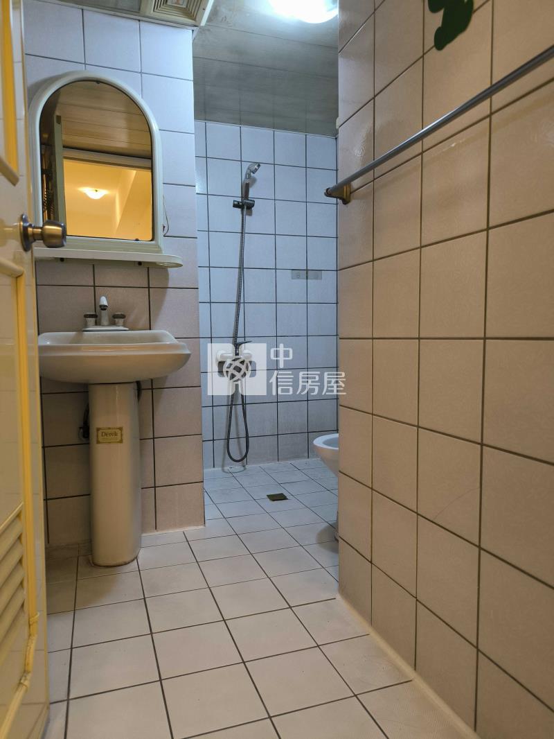 中原大學3+1房+車位房屋室內格局與周邊環境