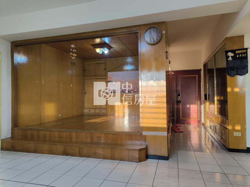 中原大學3+1房+車位房屋室內格局與周邊環境