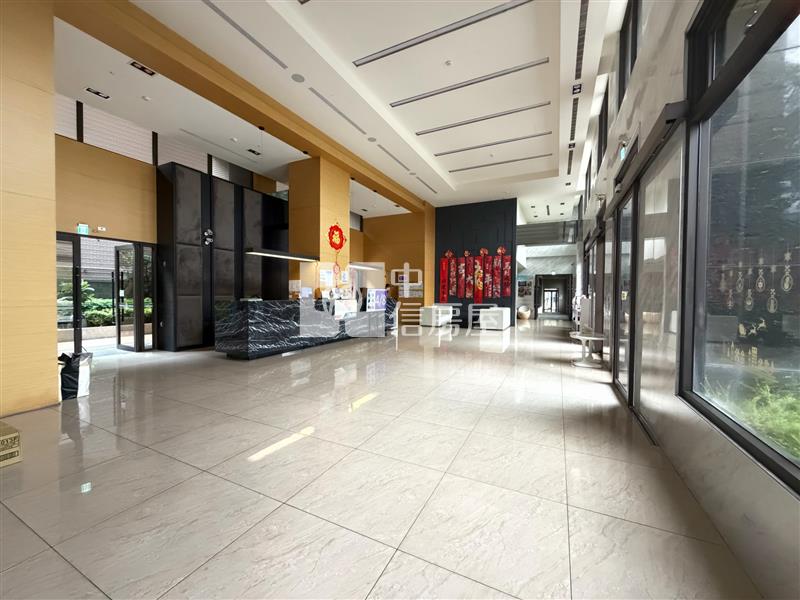 專任-平鎮大潤發 進化論 精美大2房車房屋室內格局與周邊環境