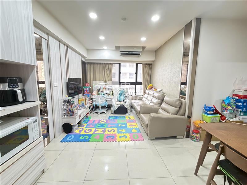 專任-平鎮大潤發 進化論 精美大2房車房屋室內格局與周邊環境