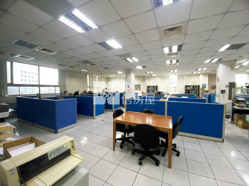 【新世紀】新竹市廠辦B房屋室內格局與周邊環境