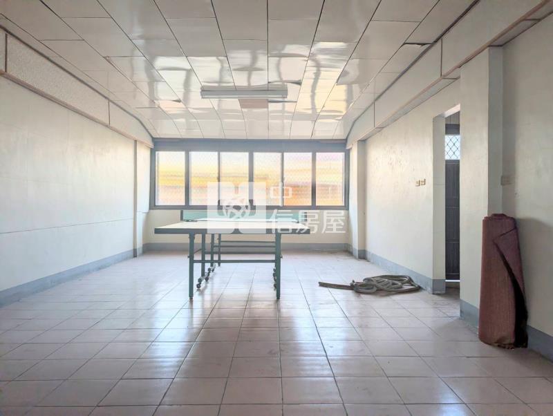 草屯市區機能透天房屋室內格局與周邊環境