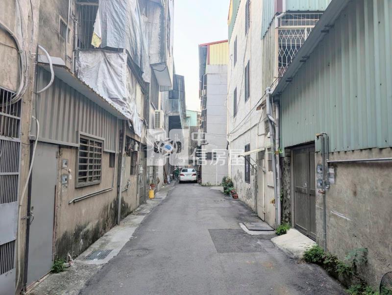 草屯市區機能透天房屋室內格局與周邊環境