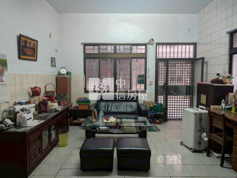 草屯市區機能透天房屋室內格局與周邊環境