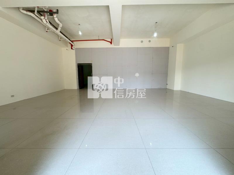 楊梅宜誠阿麗拉全新大面寬店面房屋室內格局與周邊環境