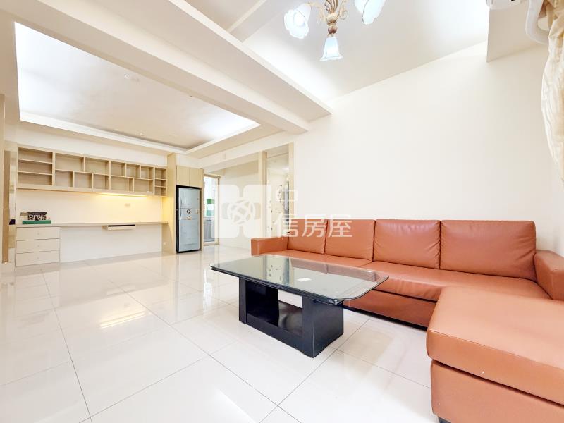 通豪芳鄰大兩房車位房屋室內格局與周邊環境