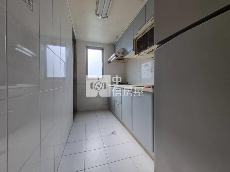 閱讀左岸靓麗三房寓房屋室內格局與周邊環境