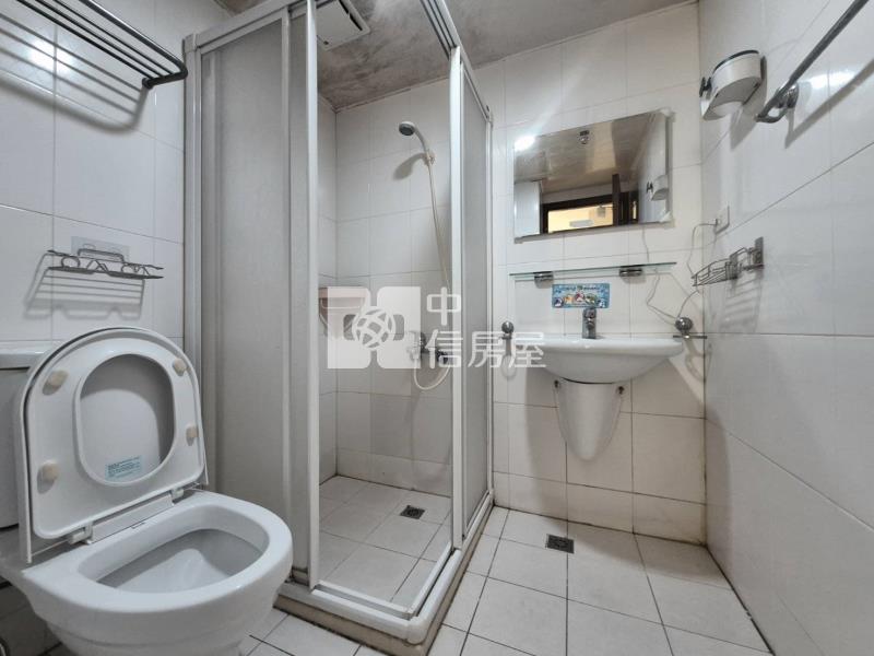 閱讀左岸靓麗三房寓房屋室內格局與周邊環境