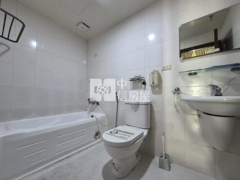 閱讀左岸靓麗三房寓房屋室內格局與周邊環境