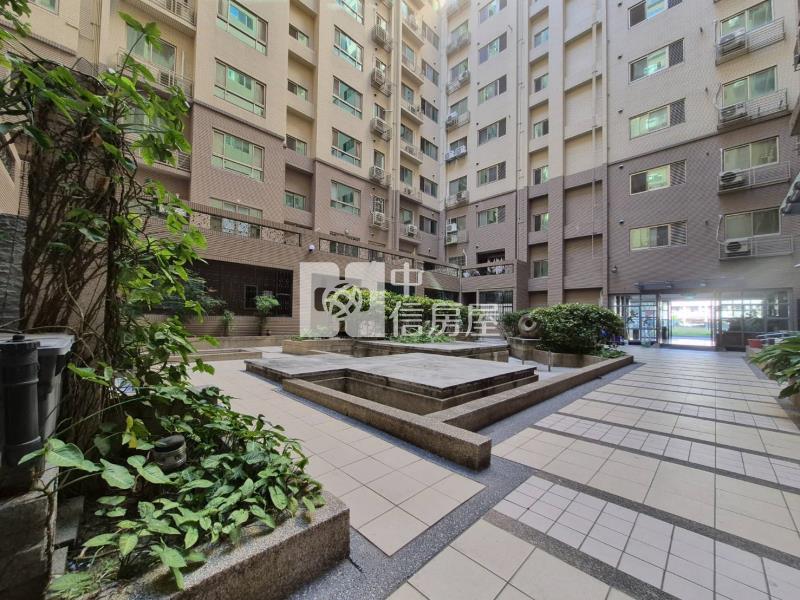 閱讀左岸靓麗三房寓房屋室內格局與周邊環境