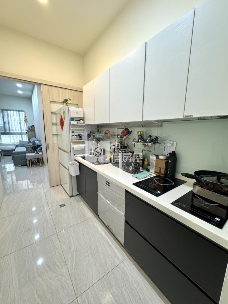 溪南國中五年屋三房大平車房屋室內格局與周邊環境