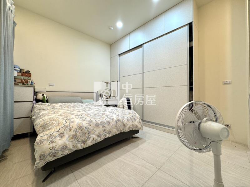 溪南國中五年屋三房大平車房屋室內格局與周邊環境