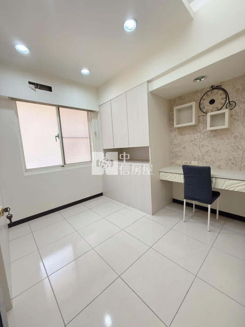 桃園(縣府清淨)三房車房屋室內格局與周邊環境