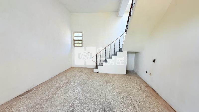 萬巒大面寬山景合法農舍*專約*房屋室內格局與周邊環境