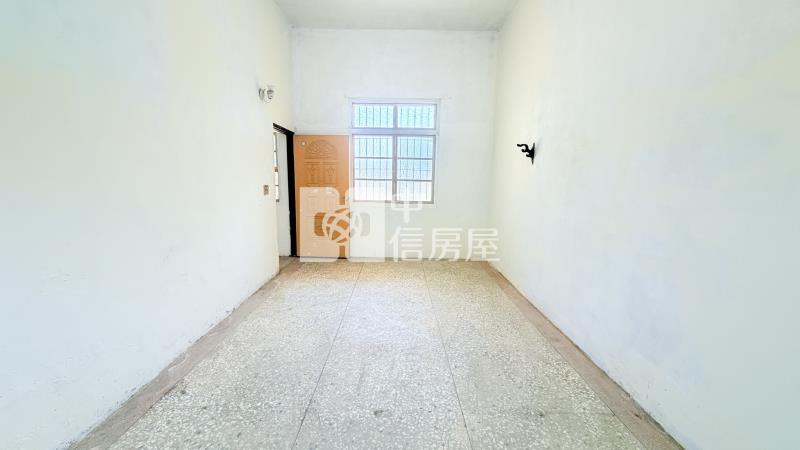 萬巒大面寬山景合法農舍*專約*房屋室內格局與周邊環境