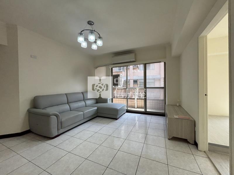 內壢後站黃昏市場美兩房房屋室內格局與周邊環境