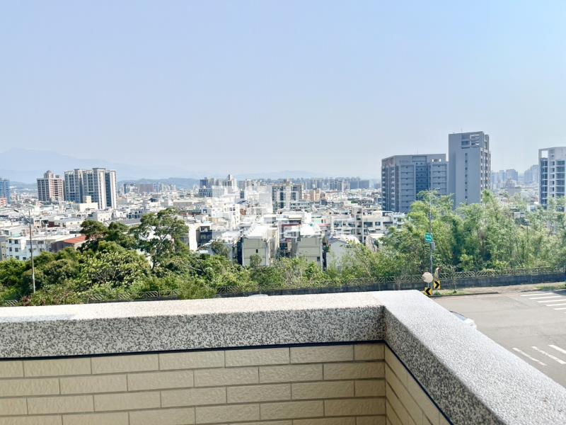 園區科技新加坡明亮3房房屋室內格局與周邊環境