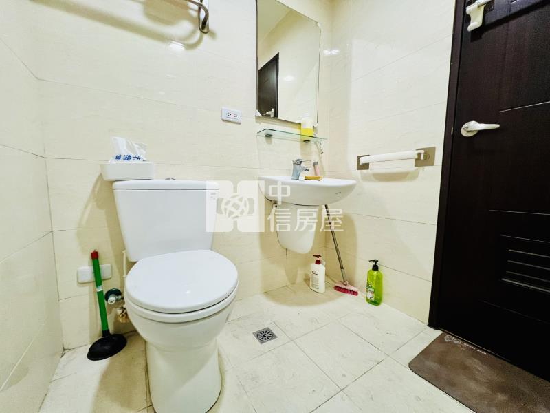 竹南中港景觀平車三房房屋室內格局與周邊環境