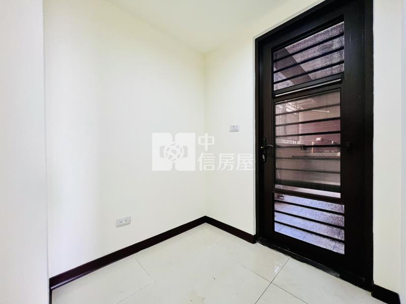 竹南中港景觀平車三房房屋室內格局與周邊環境