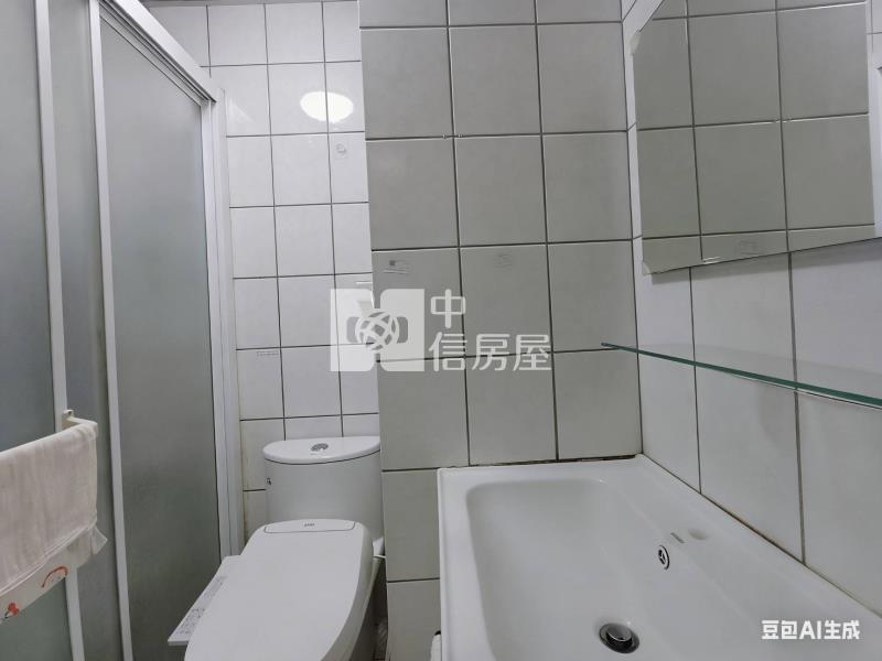 楊梅埔心電梯3+1房車房屋室內格局與周邊環境