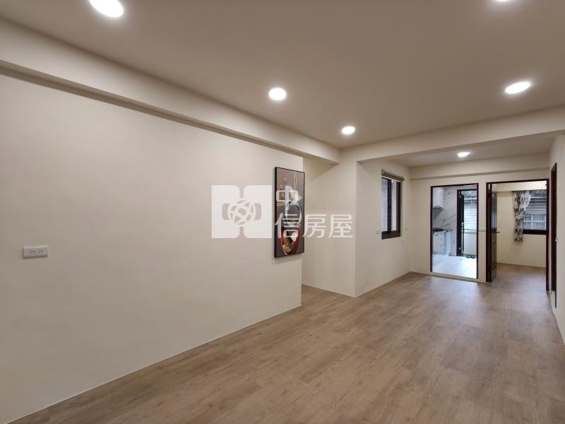 內壢火車站家樂福二樓美寓房屋室內格局與周邊環境