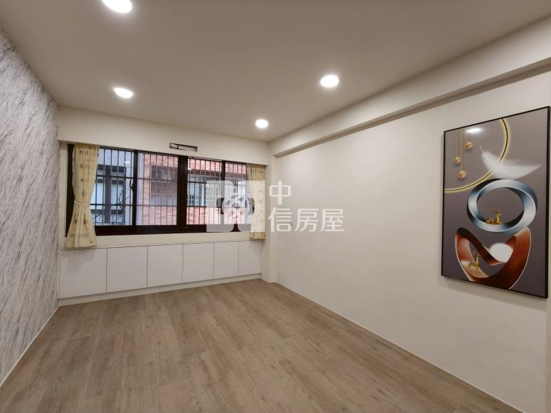 內壢火車站家樂福二樓美寓房屋室內格局與周邊環境